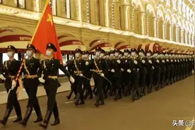 中国军人红场阅兵：一支方队代表14亿人，一个中国人代表整个中国图片