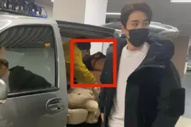 曝朱一龙与18线演员相恋，陪女友打游戏还当众牵手？工作室辟谣图片