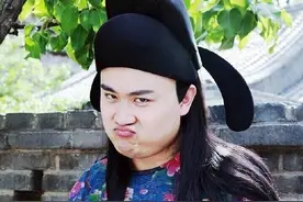 还记得《万万没想到》孔连顺吗？他画画竟然这么好图片