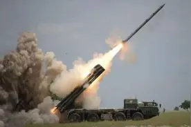 航天科技PK北方工业！亚阿大战白热化，两国同时用中国远火对轰图片