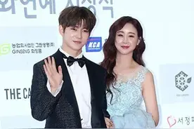 碰瓷赵丽颖，吹嘘在中国的人气，带家人花式炫富，她终于翻车了图片