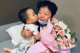 “错换人生”熊母：点赞劝熊磊看开点，网友：你还欠许敏一句道歉图片