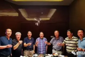 「战友聚会」21军各部队战友八一聚会汇编（含首长聚会）图片