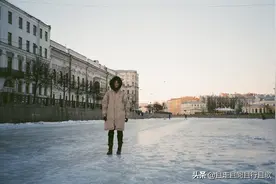 能一起愉快玩耍的基础，是双方都有掀桌子的能力和不掀桌子的修养图片