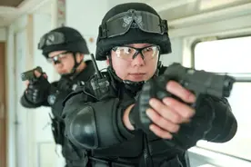 公安英模事迹展播丨南宁铁路公安局南宁公安处特警支队龚家慧图片