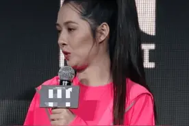 郭碧婷产后首次亮相大变样！脸颊凹陷颧骨突出，和向太越来越像图片
