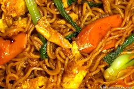 方便面这样做太美味，香辣美味，营养丰富，太好吃了图片