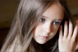 丈夫留下一个洋私生女，妻子该怎么办？看一个中国妻子的母爱担当图片
