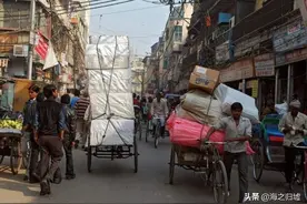 毁三观！26张照片带你看看迪拜的另一面图片