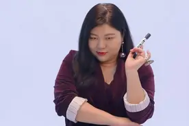 商人就是商人！杨天真直言反对所有艺人公布恋情，鹿晗无奈躺枪图片