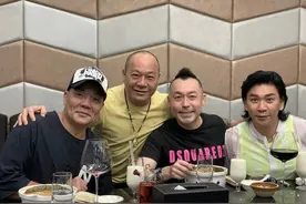 香港四大奸角罕见同框，吴志雄越老越面善，雷宇扬娶小21岁娇妻图片