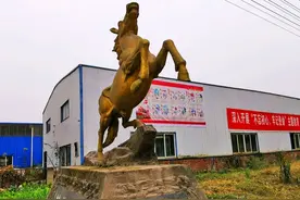 四川遂宁唯一的“经济发达镇”，人口4万，位于涪江边图片