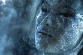 零下196摄氏度的液氮有多冷，人掉进去还能活？还可以用作冰葬？图片