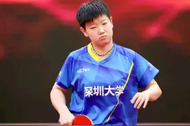 孙颖莎坏消息！主管教练突然缺席集训，谁来指导她备战世乒赛？图片