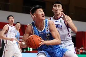 专访范子铭：被雅尼斯骂得最多，曾经一度不想睁开眼睛面对这个世界图片