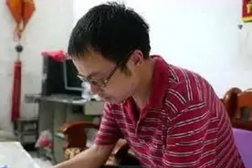 80后小伙潘杰：在家啃老不工作，把母亲打到残疾，相亲59次均失败图片
