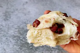 极简版红豆卷做法，好吃好做又管饱，又是绝对的早餐选择图片