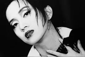 怀念梅艳芳：从底层歌女到一代歌后，光鲜亮丽背后是难言的隐痛图片