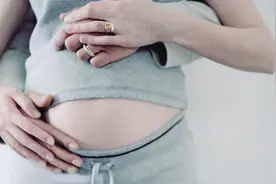 孕期这几个部位变黑，其实是胎儿发育健康的表现，孕妈偷着乐吧图片