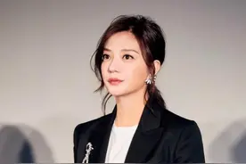 赵薇封杀惹得娱乐圈动荡，四字弟弟被牵连，谣言不断图片