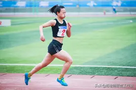 苍溪中学第37届学生田径运动会暨第十三届教职工趣味体育比赛图片