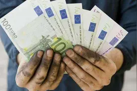 税前22K，税后收入是多少？图片