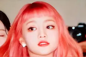 女爱豆刘海造型，不止Lisa适合铁刘海，还有三位女爱豆也很惊艳图片