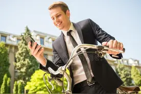 每天骑自行车上班好处特别多图片