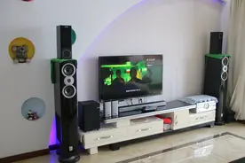 欢聚时刻怎能缺少音乐作伴，能K歌的家庭影院是种什么体验图片