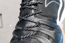 安踏新品中端篮球鞋曝光！前掌部位撞脸李宁反伍，颜值提升了不少图片