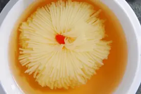 世界顶级切豆腐比拼，日本自豪切出“菊花”，中国：这蒲公英服吗图片
