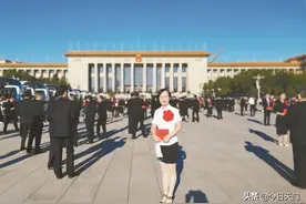 白衣执甲，医者仁心！记全国抗击新冠肺炎疫情先进个人李霞图片