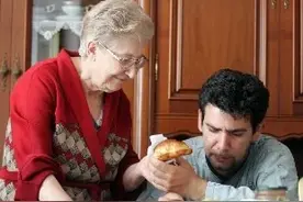 不管一个意大利男人有多爱你，他永远更爱他妈图片