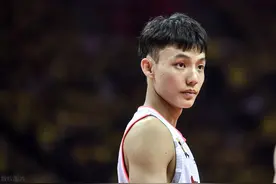 徐杰的故事：杜锋的得意弟子，穷孩子的大梦想，00后小个子超励志图片