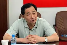 三副部级同日被处分，曾是薄熙来下属的他花巨资买官被骗图片