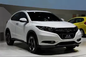 是合资小型SUV，缤智XRV和CHR谁才是最合适的图片
