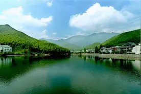 “两山”理论的科学内涵和实践路径图片
