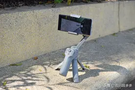 跑步怎么能拍出稳定Vlog？你需要看看这款魔爪Mini MX 手机稳定器图片