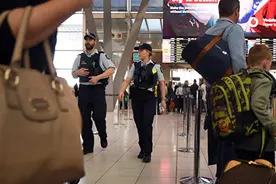 澳大利亚种族歧视现象抬头？中国商铺被当地人无端辱骂，要让他们"滚回中国"图片