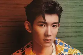 Roy Wang  王源 ELLE Men 睿士 2020 4月封面图片
