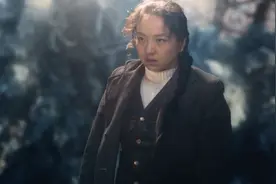 《双探》：三个复仇者，他被救赎，她被自渡，他是石舟，无法自渡图片