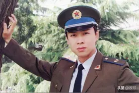 《大决战》中的5位黄金配角，年轻时都是帅哥，脸熟却叫不出名字图片