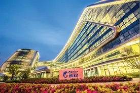 携程发布Q4财报：营业收入50亿元，净利润10亿元图片