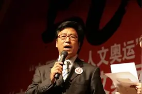 白岩松搭档方静，传涉嫌“间谍门”隐退央视，客死异乡至今已6年图片