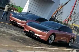 恒大首款实车曝光，四门轿跑车身设计，将每分钟产一台“下饺子”图片