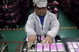 富士康宁愿缺人，也不招70后，不仅是效率低，两个原因很现实图片