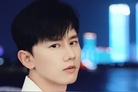 张杰演唱会摔伤后续：理赔工作正在进行，向舞台搭建公司追责图片