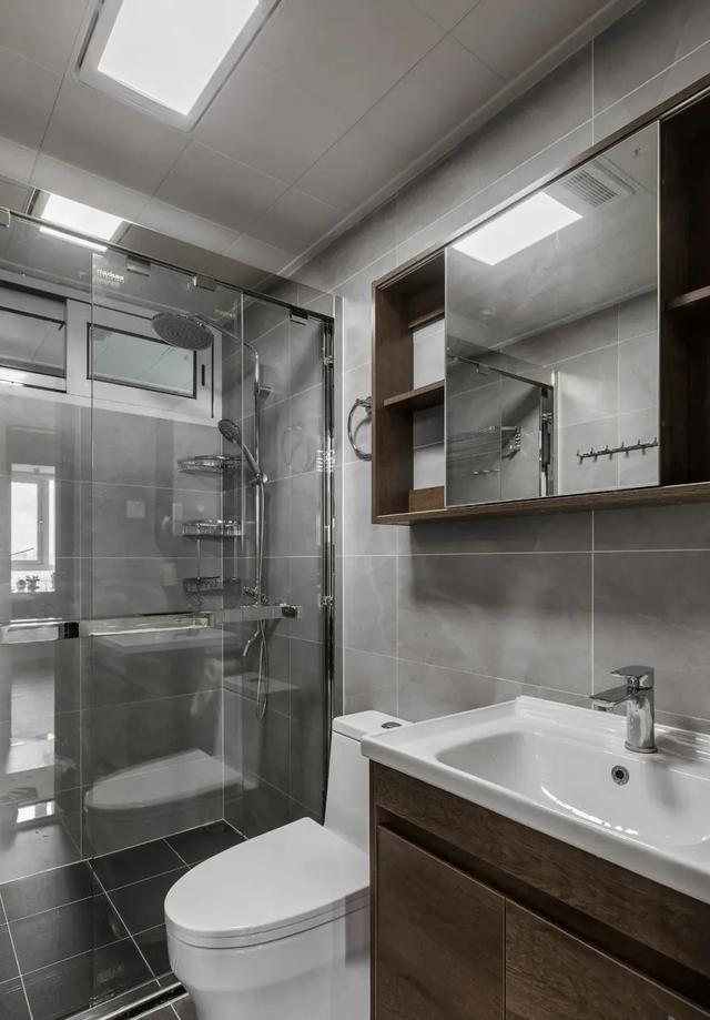 以舒适感为主旋律的88㎡小家，优化布局，两室变三室，好看又好住