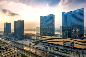 重磅！“摩天大楼”紧急叫停！南充这些超高层建筑命运如何？图片