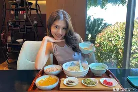 “豪门贵媳”张馨月的上位史：她的“卑微”值得每个女人学习图片